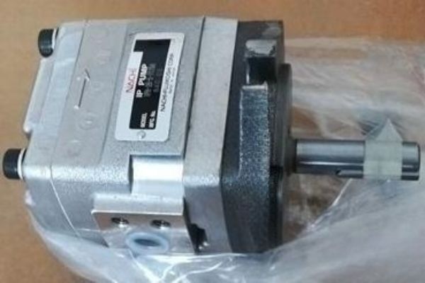 日本NACHI不二越液壓泵IPH-2B-8-11特點，性能，應(yīng)用與優(yōu)勢